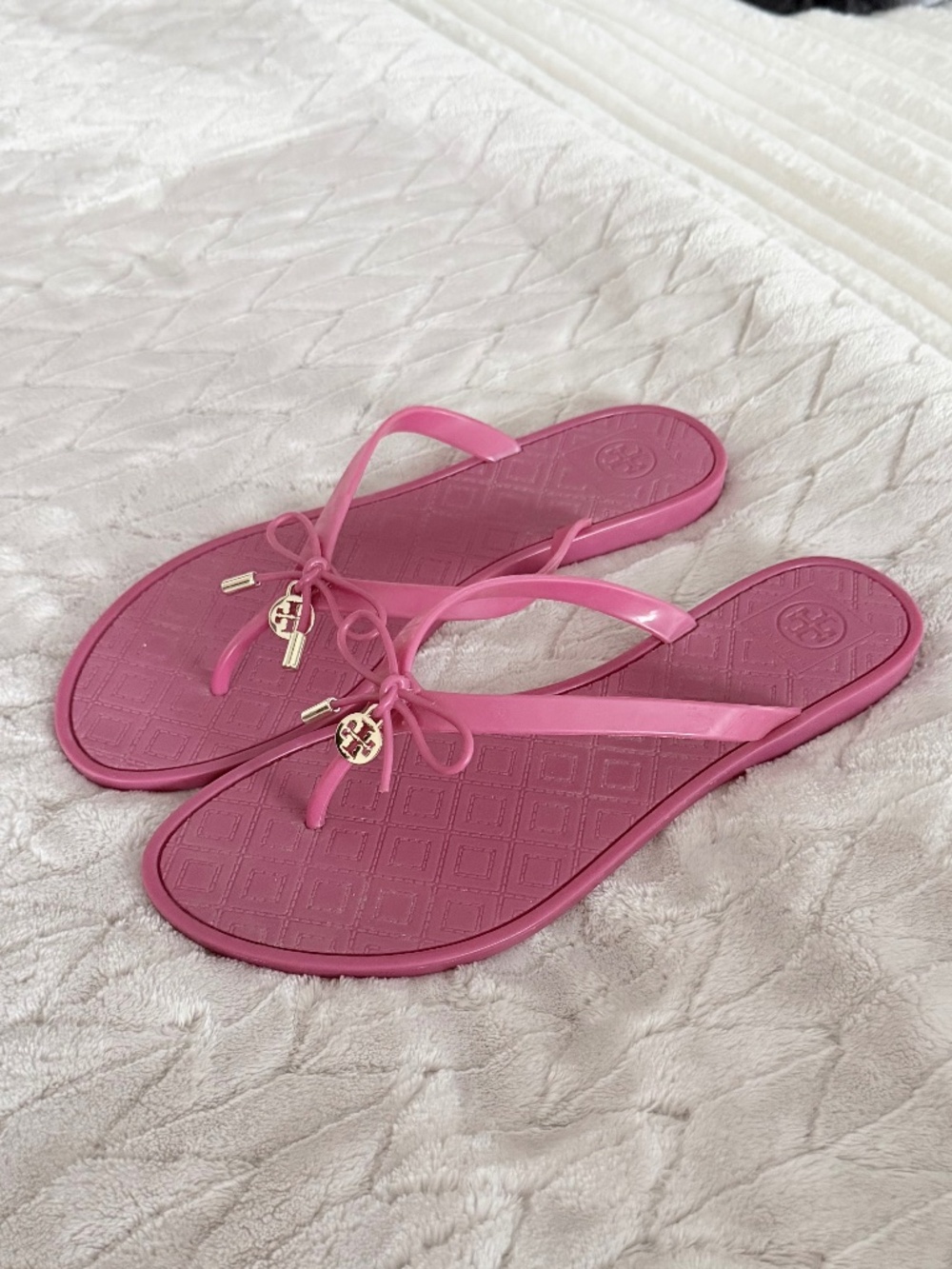 Tory Burch Saucy Pink Jelly Bow Sandals - Size 10 W/ Box